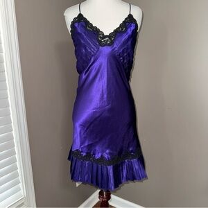Vintage Victoria’s Secret Gold Label Purple Black Chamise Slip Gown large